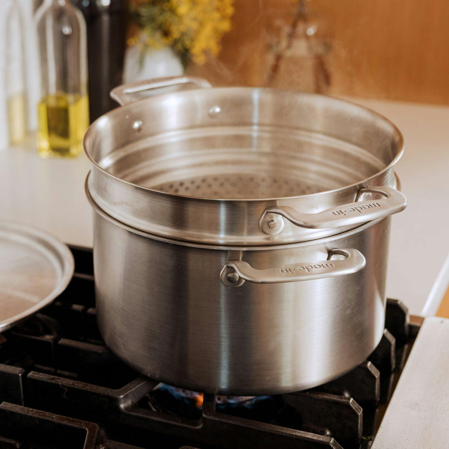 stock pot with pasta insert lifestyle image